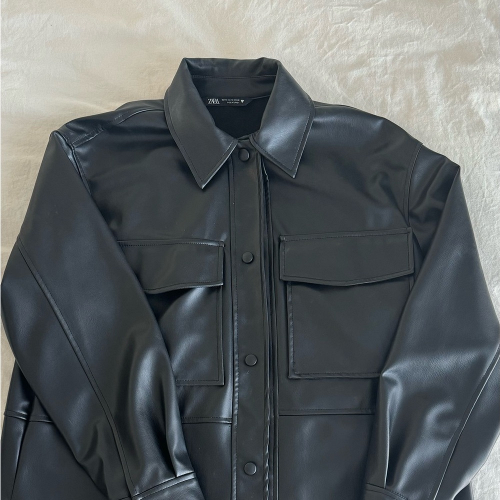 Zara shaket (jacket)